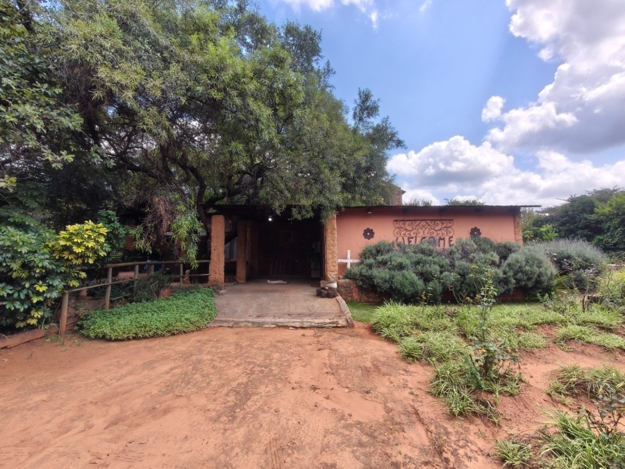 3 Bedroom Property for Sale in Rustenburg Rural North West